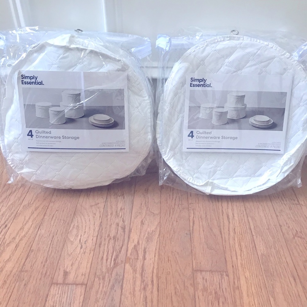 Dinnerware Storage Quilted Set of 4 NEW each Pack